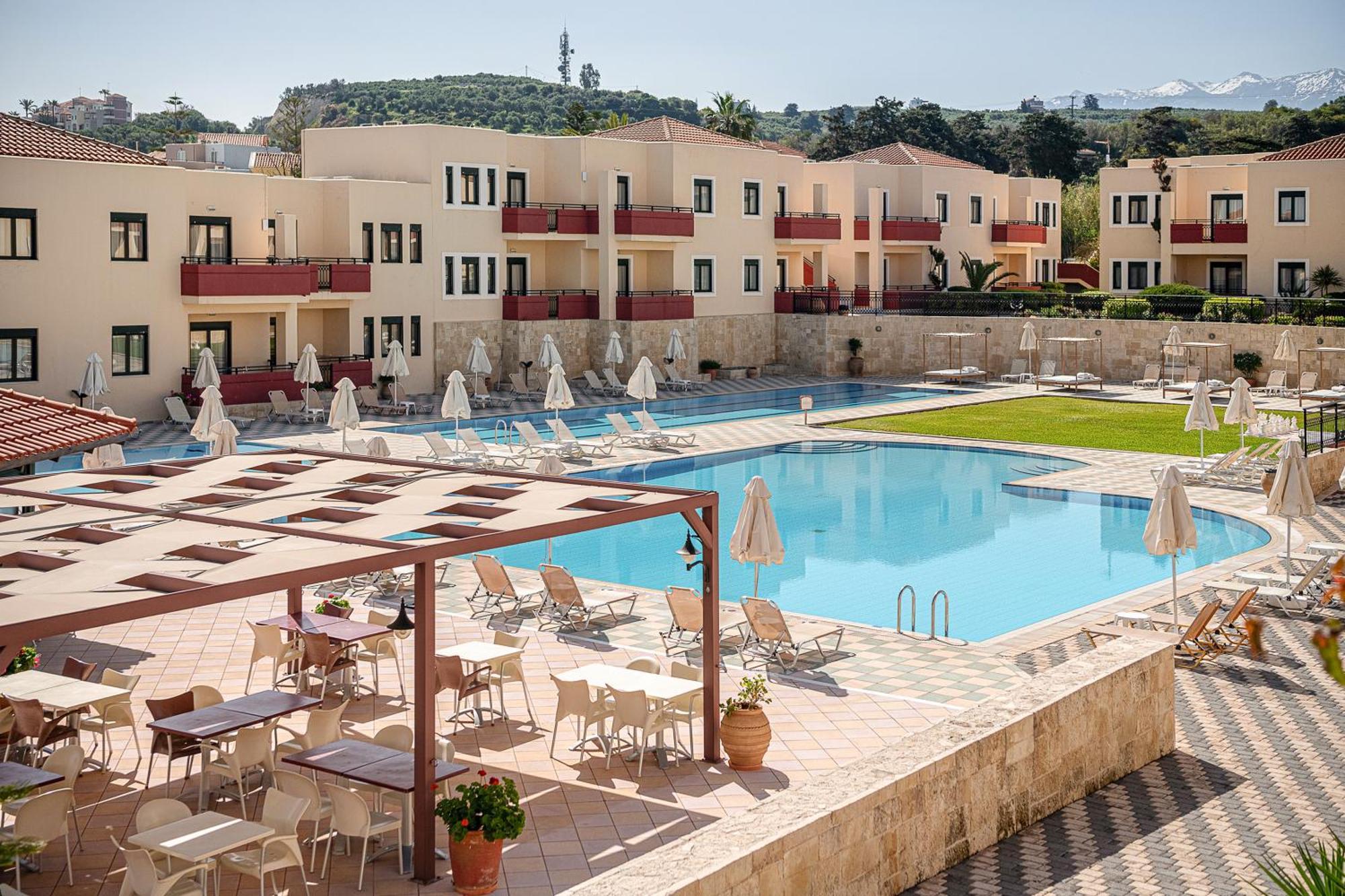 Kambos Village Agia Marina Екстериор снимка